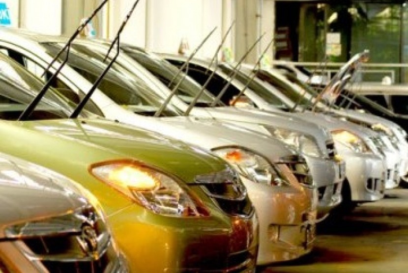 rental-mobil-_140508113533-270